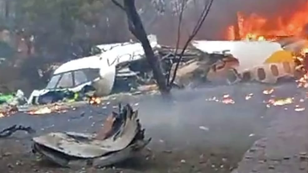 Queda de avião em Vinhedo interior de São Paulo