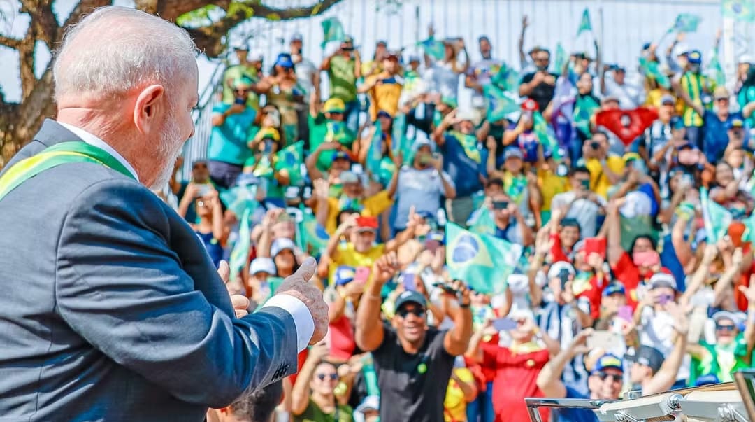 Crônica do Professor Antonio Glauber sobre as notícias do dia 07 de setembro de 2024