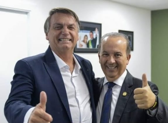 Bolsonaro pode apoiar Jorginho Mello para presidência em 2026