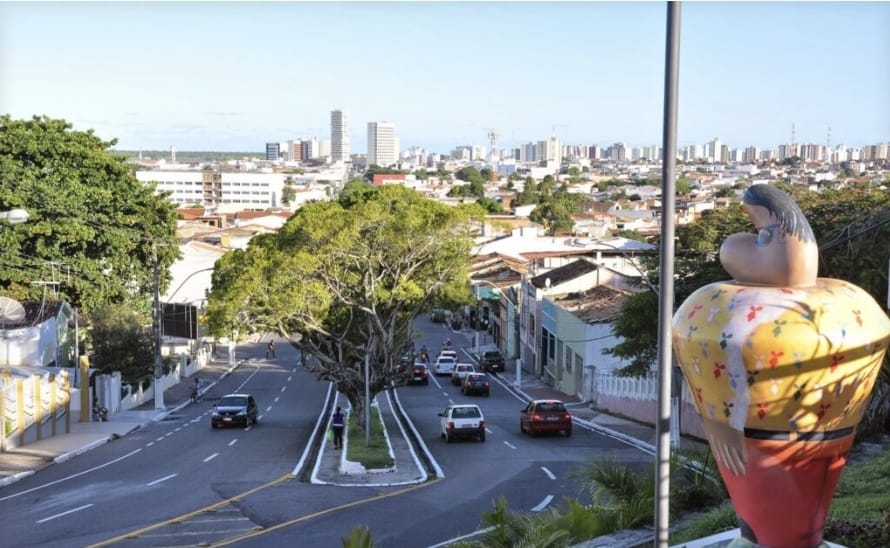 Crônica do Professor Antônio Glauber sobre as notícias do dia 17 de março de 2025