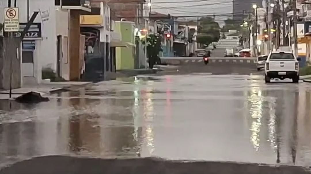 Crônica do Professor Antonio Glauber sobre as notícias do dia 04 de abril de 2026