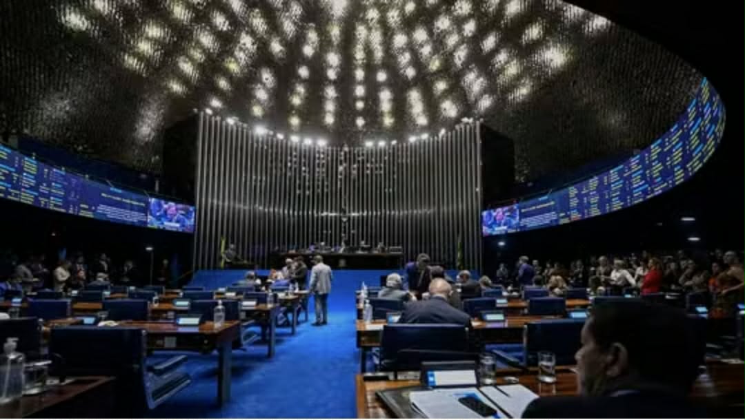 Crônica do Professor Antonio Glauber sobre as notícias do dia 07 de julho de 2026